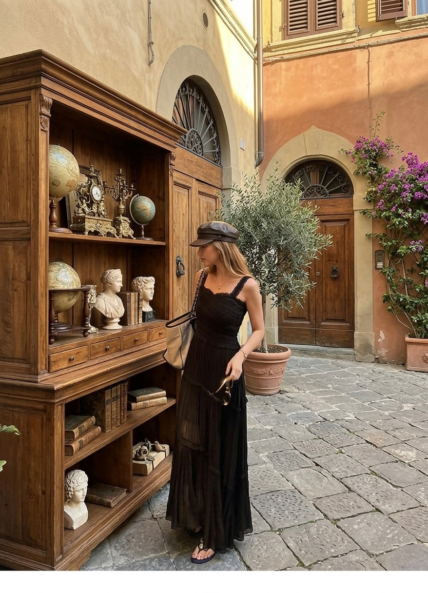 The Noire Sculpted Maxi Dress